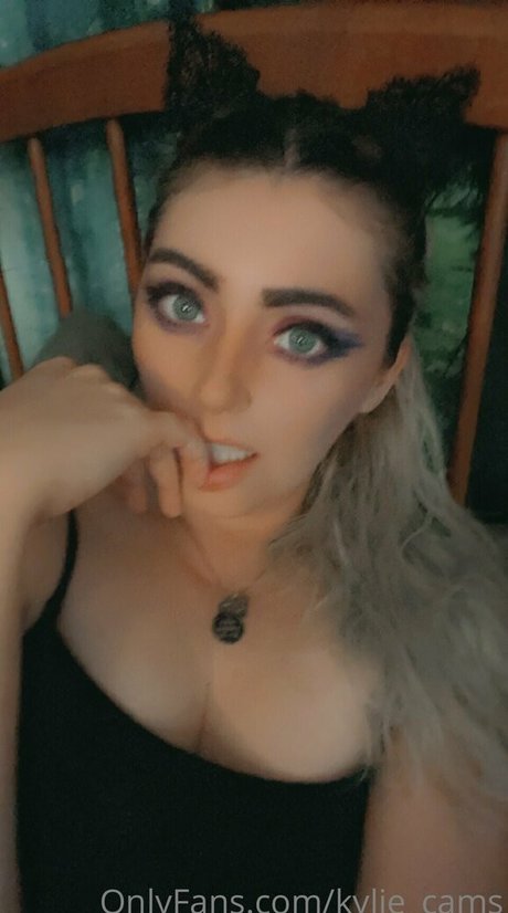 Nacktes geleaktes OnlyFans-Foto von Kyliecams