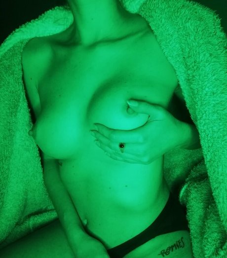 Nacktes geleaktes OnlyFans-Foto von Gracielynn268