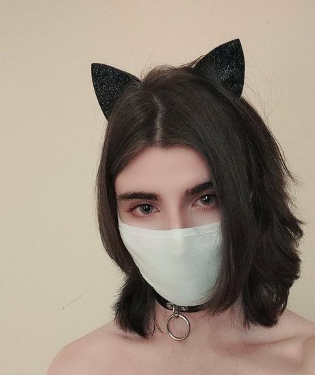 Nacktes geleaktes OnlyFans-Foto von Snowboyxox