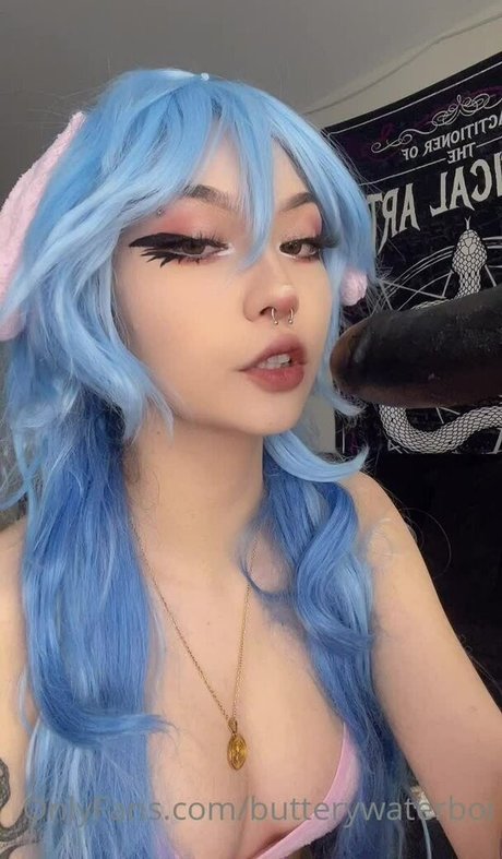 Nacktes geleaktes OnlyFans-Foto von Butterywaterboi