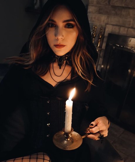 Nacktes geleaktes OnlyFans-Foto von Marzz