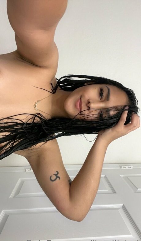 Itsmillyhot
