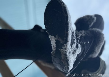 Nacktes geleaktes OnlyFans-Foto von Comfyqueen
