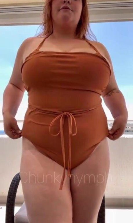 Nacktes geleaktes OnlyFans-Foto von Chunkynymph