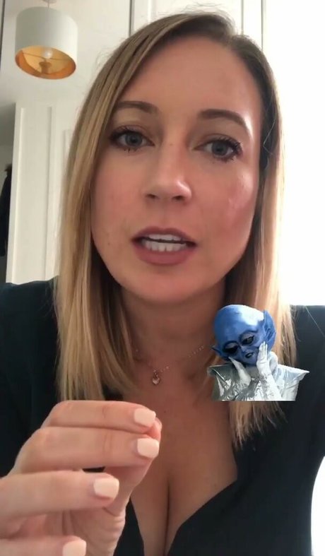Nacktes geleaktes OnlyFans-Foto von Sarah Cruddas