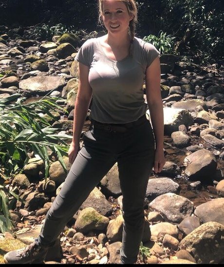 Nacktes geleaktes OnlyFans-Foto von Sarah Cruddas