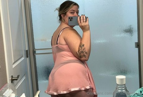 Nacktes geleaktes OnlyFans-Foto von Annabellestoes