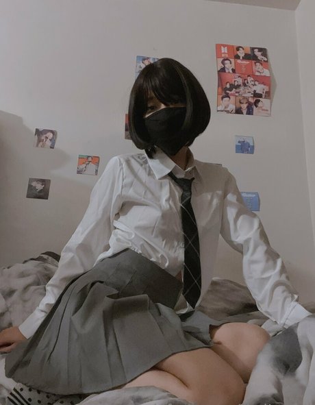 Nacktes geleaktes OnlyFans-Foto von Yurileahn