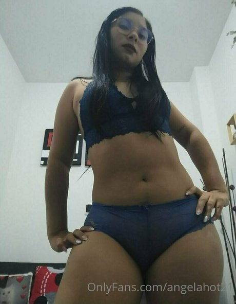 Angelahot21