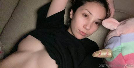 Lexi Poll ASMR