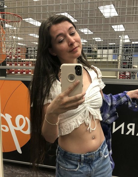 Nacktes geleaktes OnlyFans-Foto von Zhaddie Grey