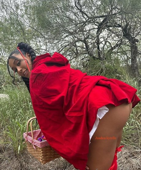 Nacktes geleaktes OnlyFans-Foto von Jaadenforfree
