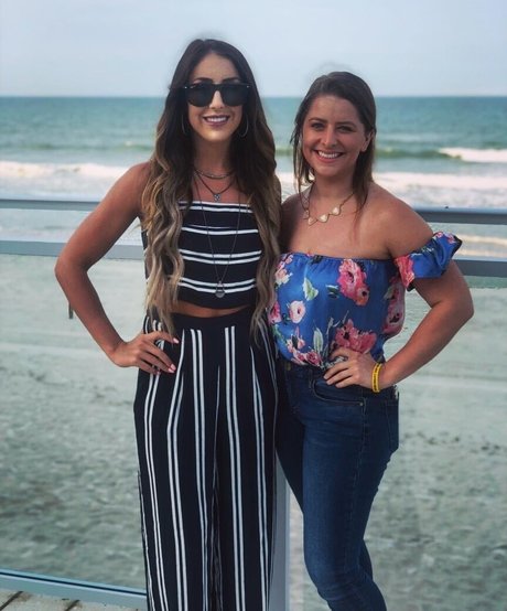 Nacktes geleaktes OnlyFans-Foto von Dr Britt Baker
