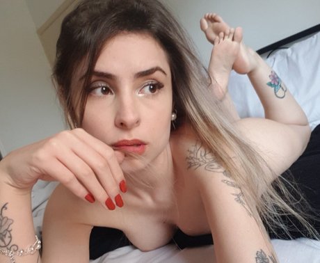 Nacktes geleaktes OnlyFans-Foto von Angel Dg