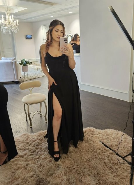 Nacktes geleaktes OnlyFans-Foto von Avagg