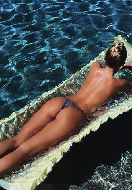 Nacktes geleaktes OnlyFans-Foto von Maddie Francesca