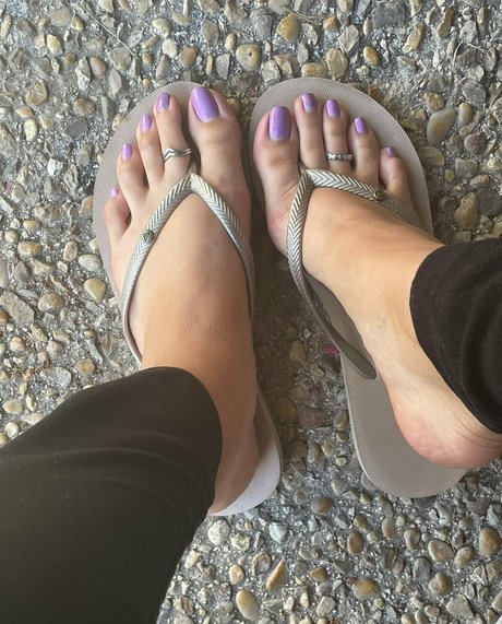 Nacktes geleaktes OnlyFans-Foto von Footvibez
