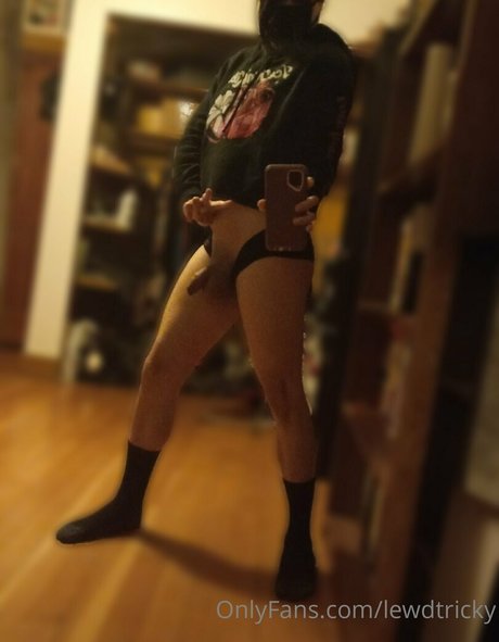 Lewdtricky