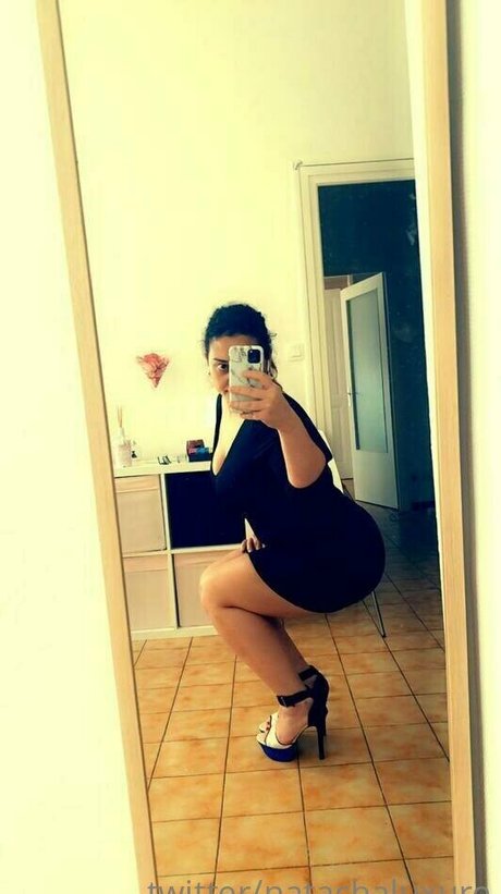 Nacktes geleaktes OnlyFans-Foto von Natachaluxure