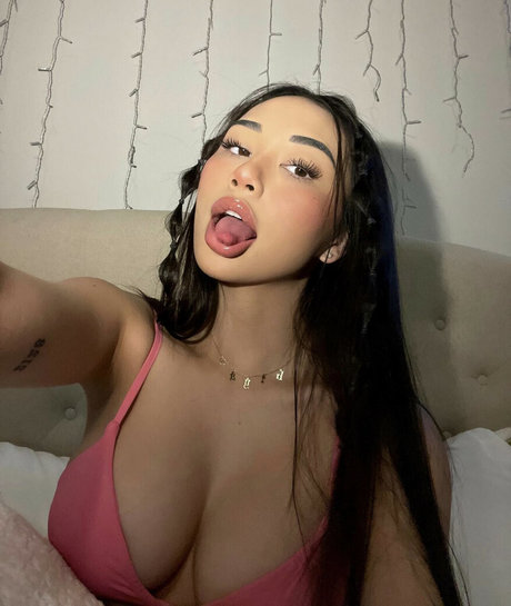 Nacktes geleaktes OnlyFans-Foto von Ellerie Marie