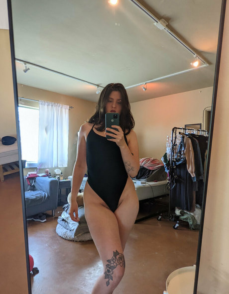 Rileynicksfree