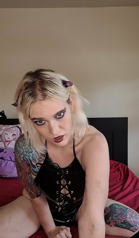 Nacktes geleaktes OnlyFans-Foto von Karmillaillustriousfree