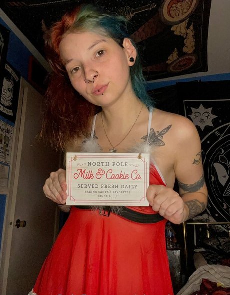 Nacktes geleaktes OnlyFans-Foto von Abandonedghost