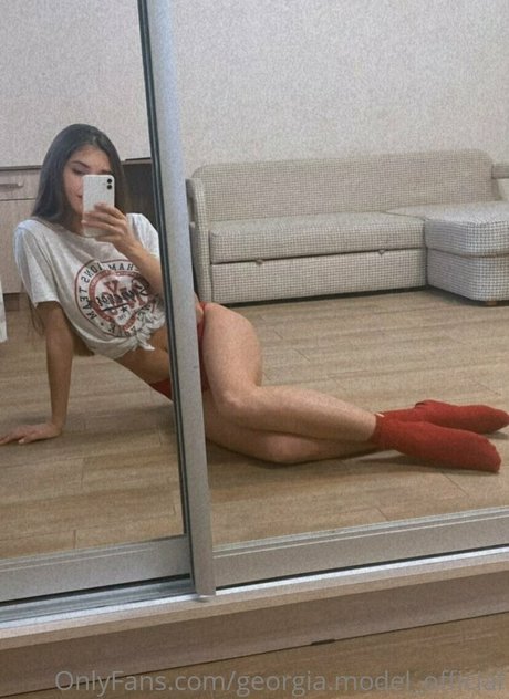 Nacktes geleaktes OnlyFans-Foto von Georgiamodelofficial