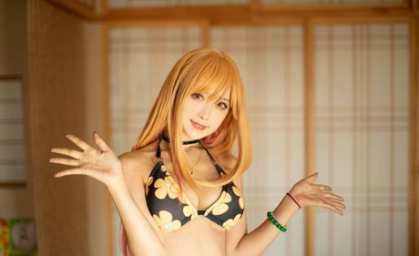 Nacktes geleaktes OnlyFans-Foto von Shikadaily
