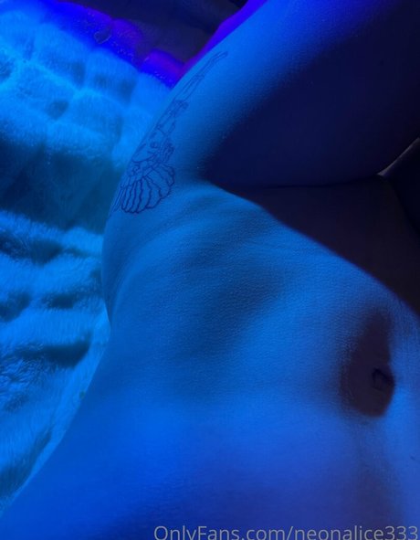Neonalice333