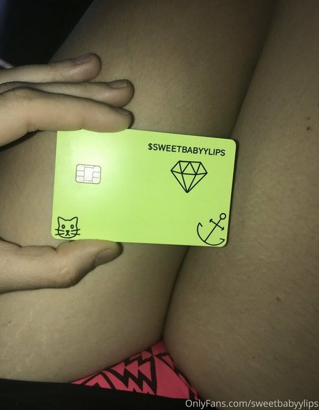 Nacktes geleaktes OnlyFans-Foto von Sweetbabyylips