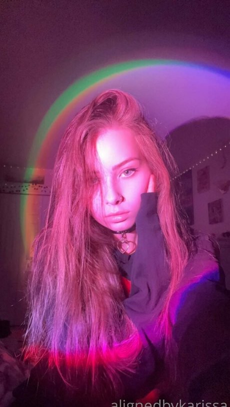 Nacktes geleaktes OnlyFans-Foto von Alignedbykarissa