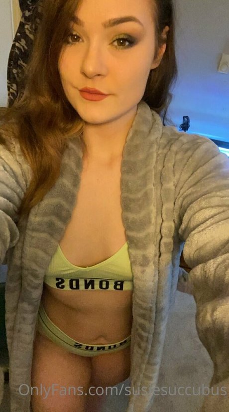 Nacktes geleaktes OnlyFans-Foto von Susiesuccubus
