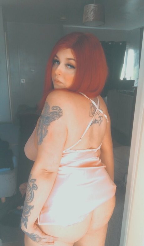 Nacktes geleaktes OnlyFans-Foto von Welshbarbiedolly