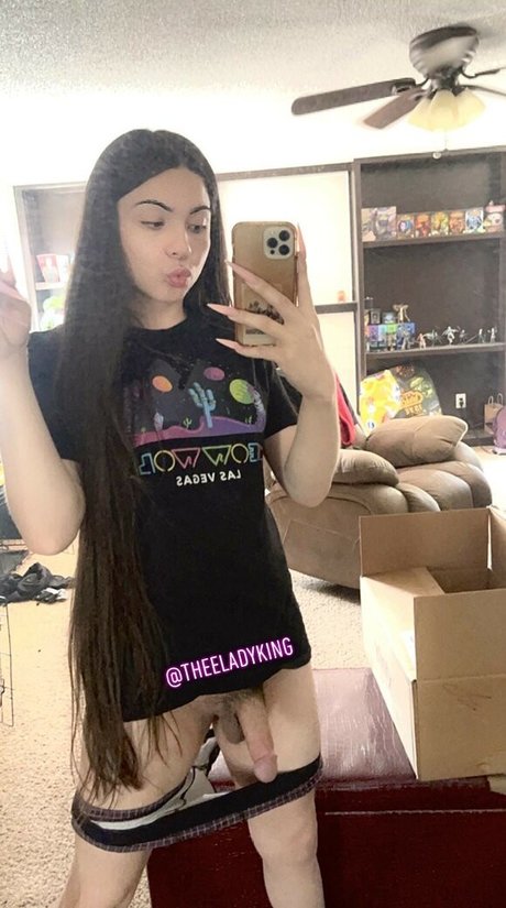 Nacktes geleaktes OnlyFans-Foto von Theeladyking