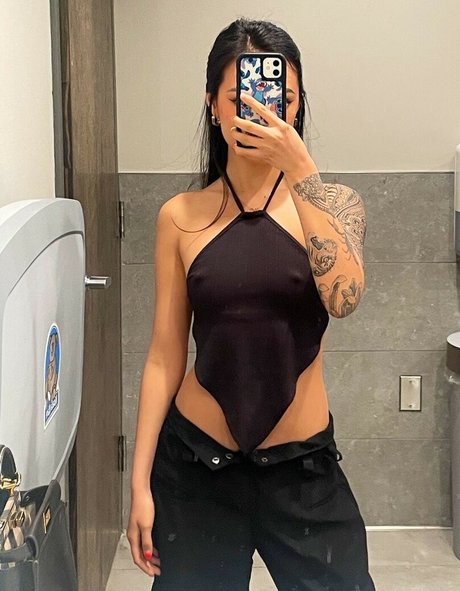 Nacktes geleaktes OnlyFans-Foto von Roseunhinged