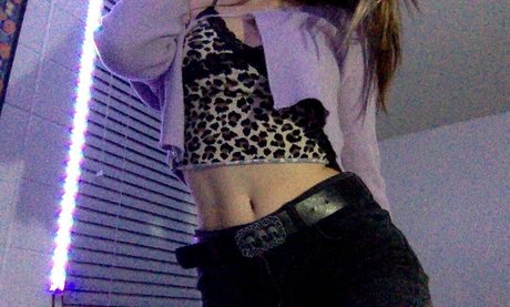 Nacktes geleaktes OnlyFans-Foto von Sadangelxoxofree