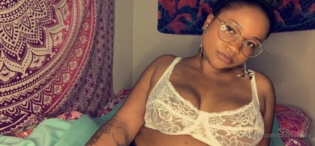 Nacktes geleaktes OnlyFans-Foto von Pisceanbby