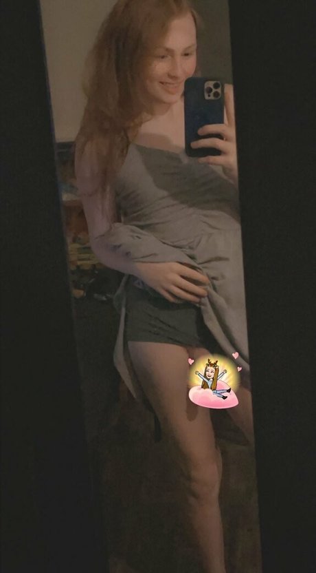 Nacktes geleaktes OnlyFans-Foto von Shytransfree