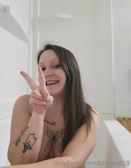 Nacktes geleaktes OnlyFans-Foto von Bhunny19
