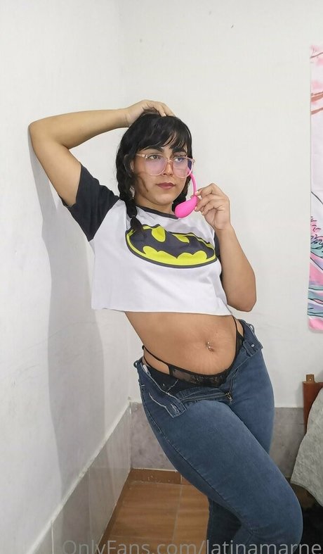 Nacktes geleaktes OnlyFans-Foto von Latinamarne