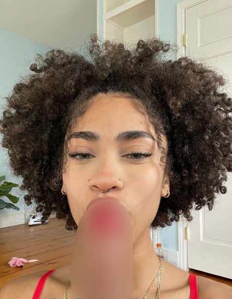 Nacktes geleaktes OnlyFans-Foto von Thevenusmarquez
