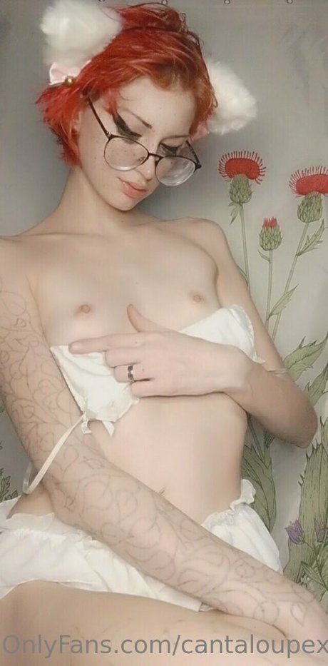 Nacktes geleaktes OnlyFans-Foto von Cantaloupexo