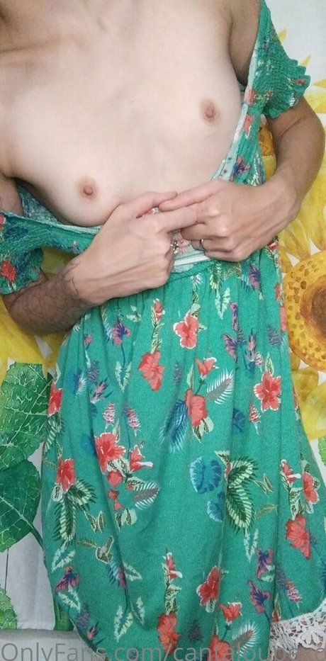 Nacktes geleaktes OnlyFans-Foto von Cantaloupexo