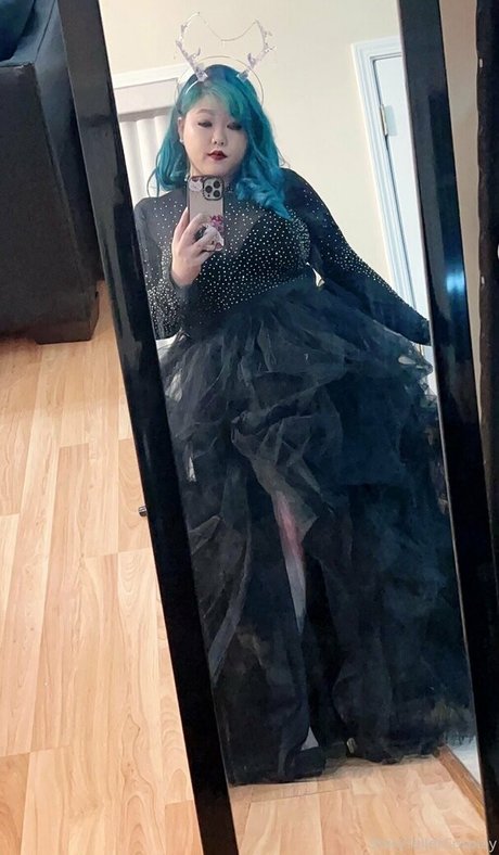 Nacktes geleaktes OnlyFans-Foto von Storytellercosplay