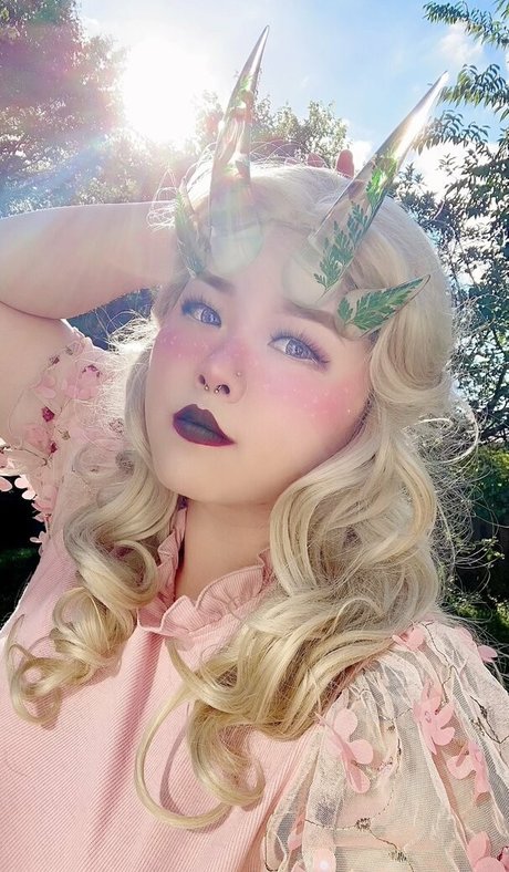 Nacktes geleaktes OnlyFans-Foto von Storytellercosplay