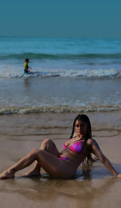 Nacktes geleaktes OnlyFans-Foto von Samanthaiseabail