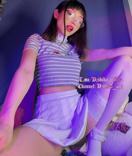 Nacktes geleaktes OnlyFans-Foto von Dzihiko