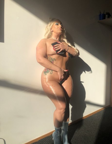 Mzdanibadgirl