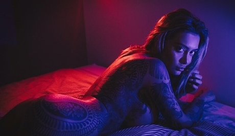 Semcbutnaked